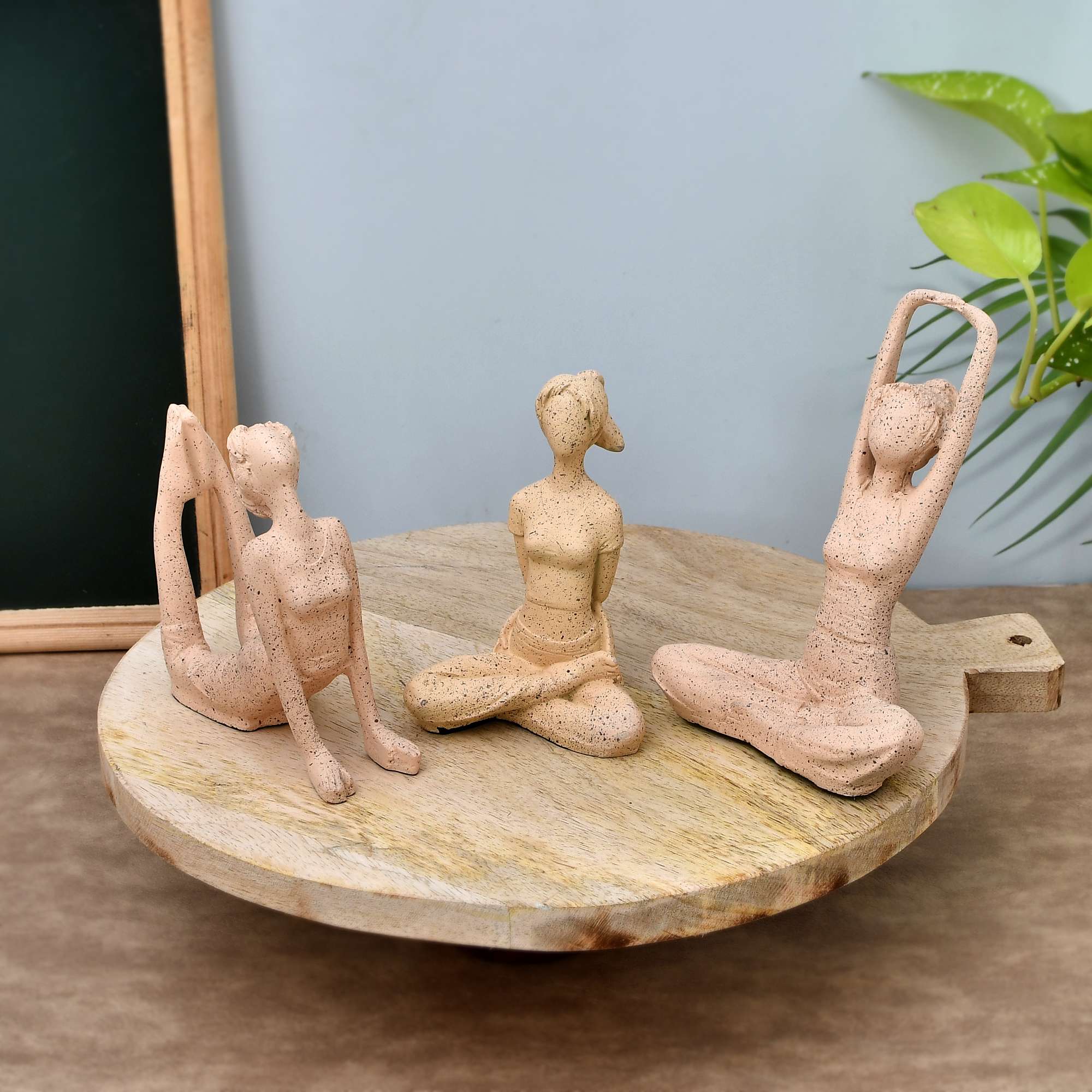Modern Home Décor Yoga Lady Statue Set | Polyresin Figurines, 3-Piece (3.5*4.5 Inch)