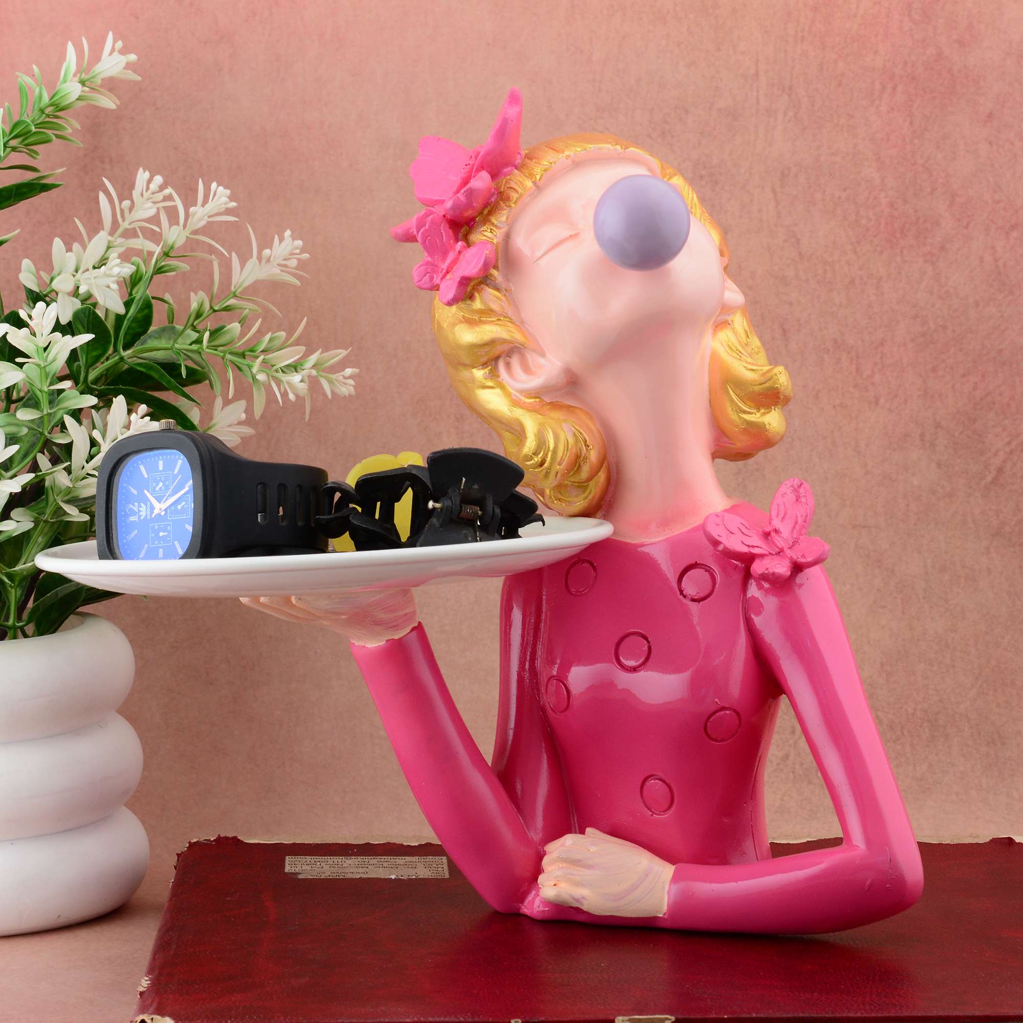 Resin Bubble Girl Figurines Desktop Cake Fruit Organizer Home Décor pink